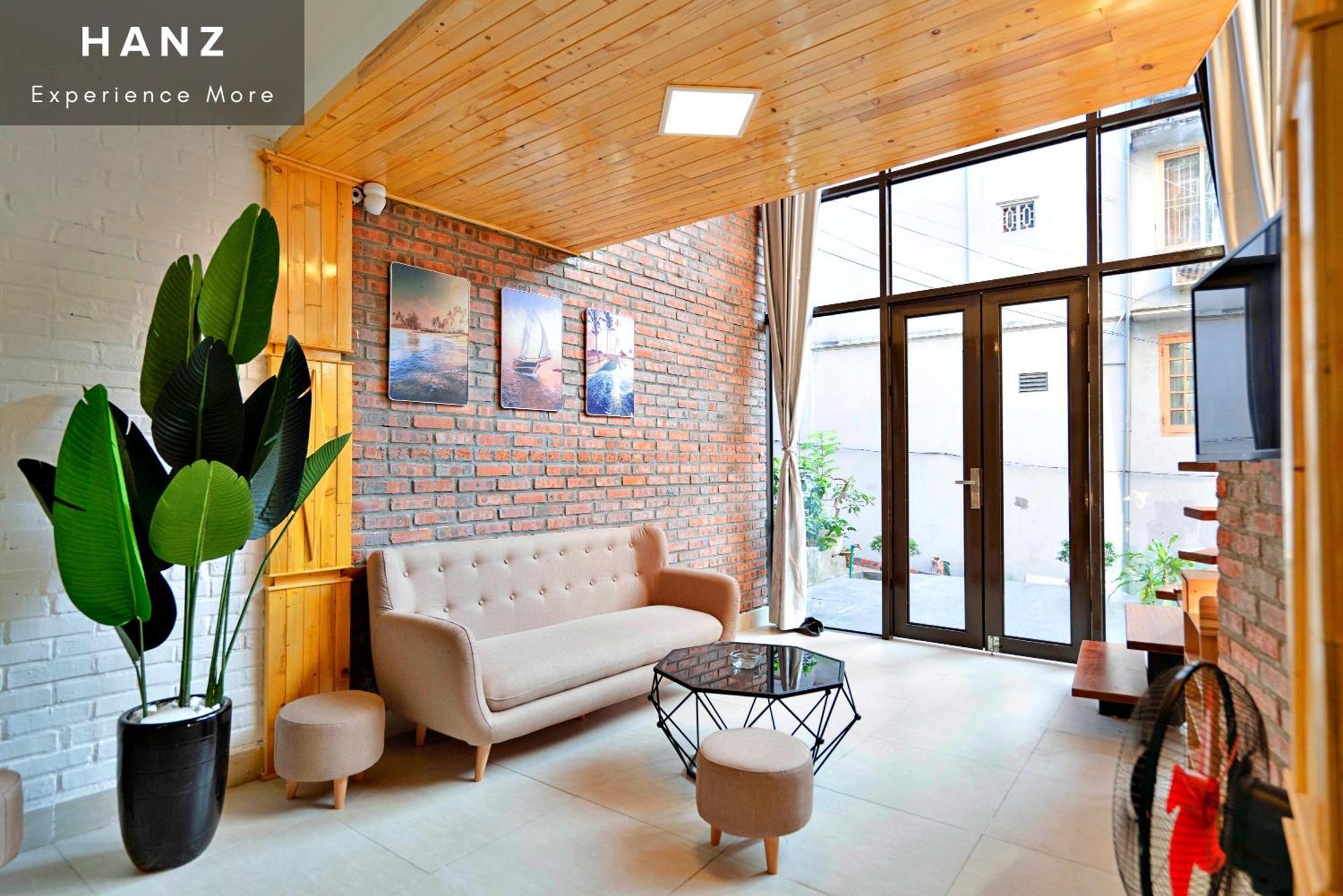Private Room In Halong City Center - Hanz Almor1 Hạ Long Extérieur photo